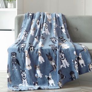 Dog print lightweight throw NEW